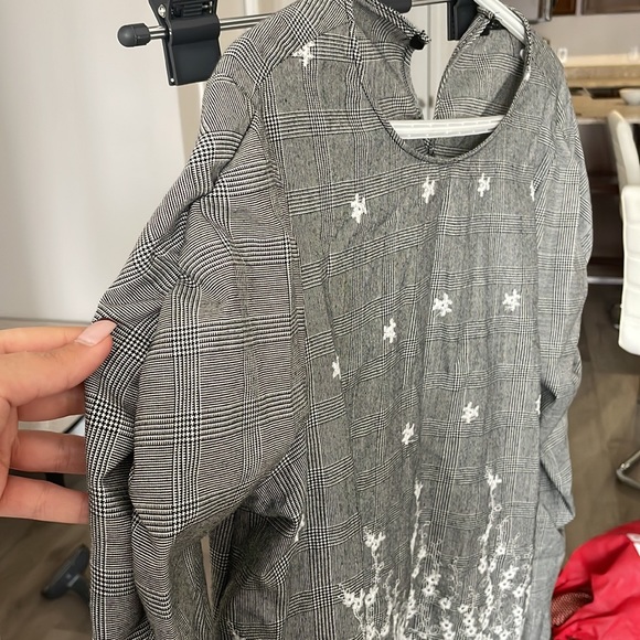 ZARA LONG SLEEVE BLOUSE - Picture 4 of 6